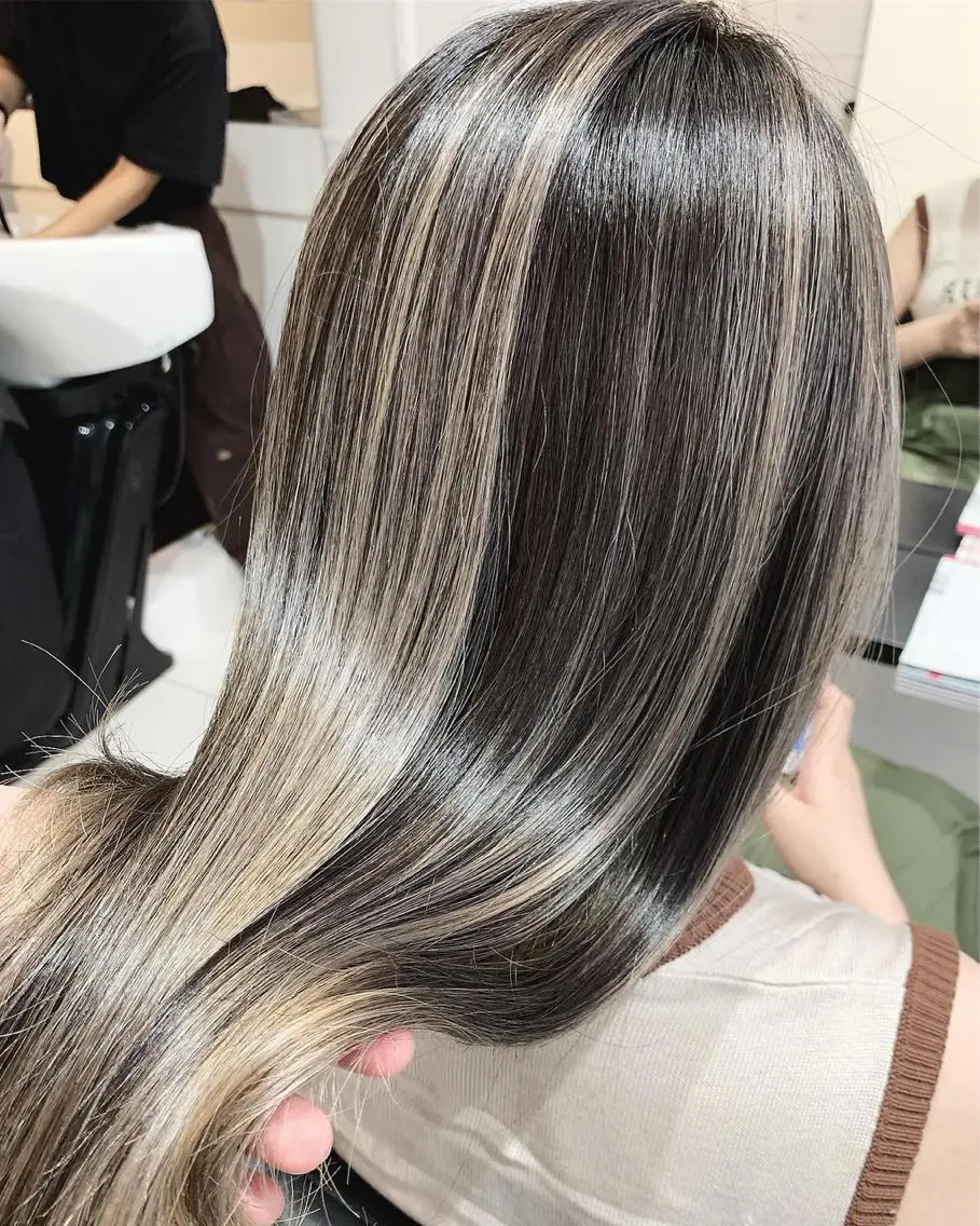 ロング カラー ヘアアレンジ 阿部 圭悟のヘアスタイル