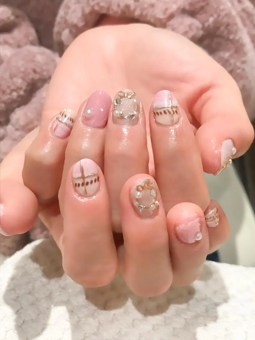 ネイル ピンク 冬ネイル クリスマス Nyanco Nailのネイルデザイン