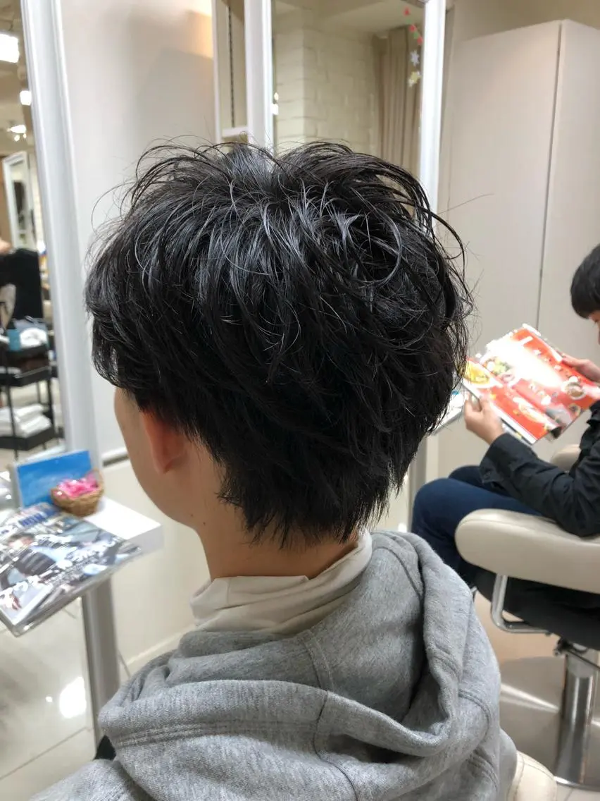 パーマ メンズ 高橋 悠造のヘアスタイル