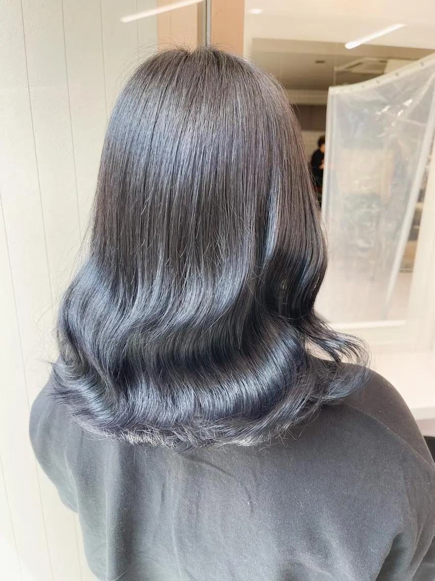 カラー カット ヘアカラー トリートメント ハイトーン×レイヤー カットTAKUMIのヘアスタイル