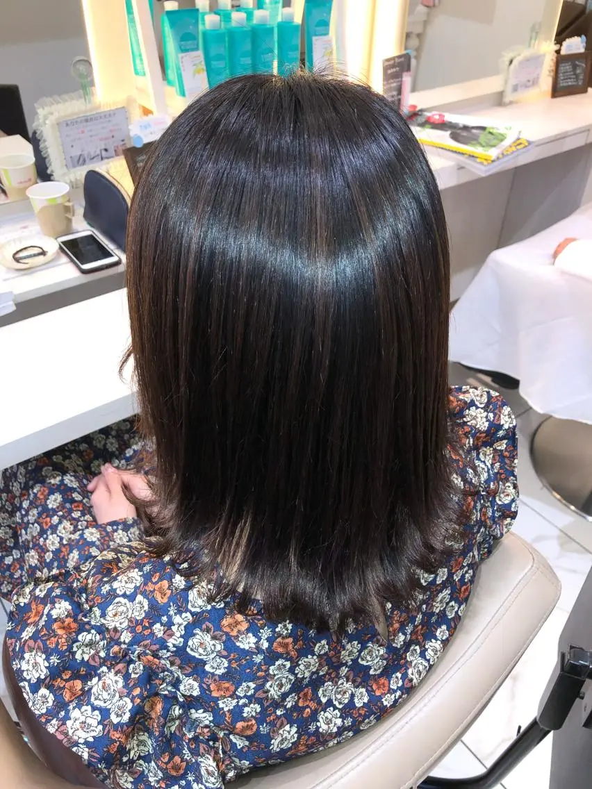 ミディアム パーマ 髪質改善 縮毛矯正 ストレートパーマ 安井 昴 💫ブリーチ縮毛矯正のヘアスタイル