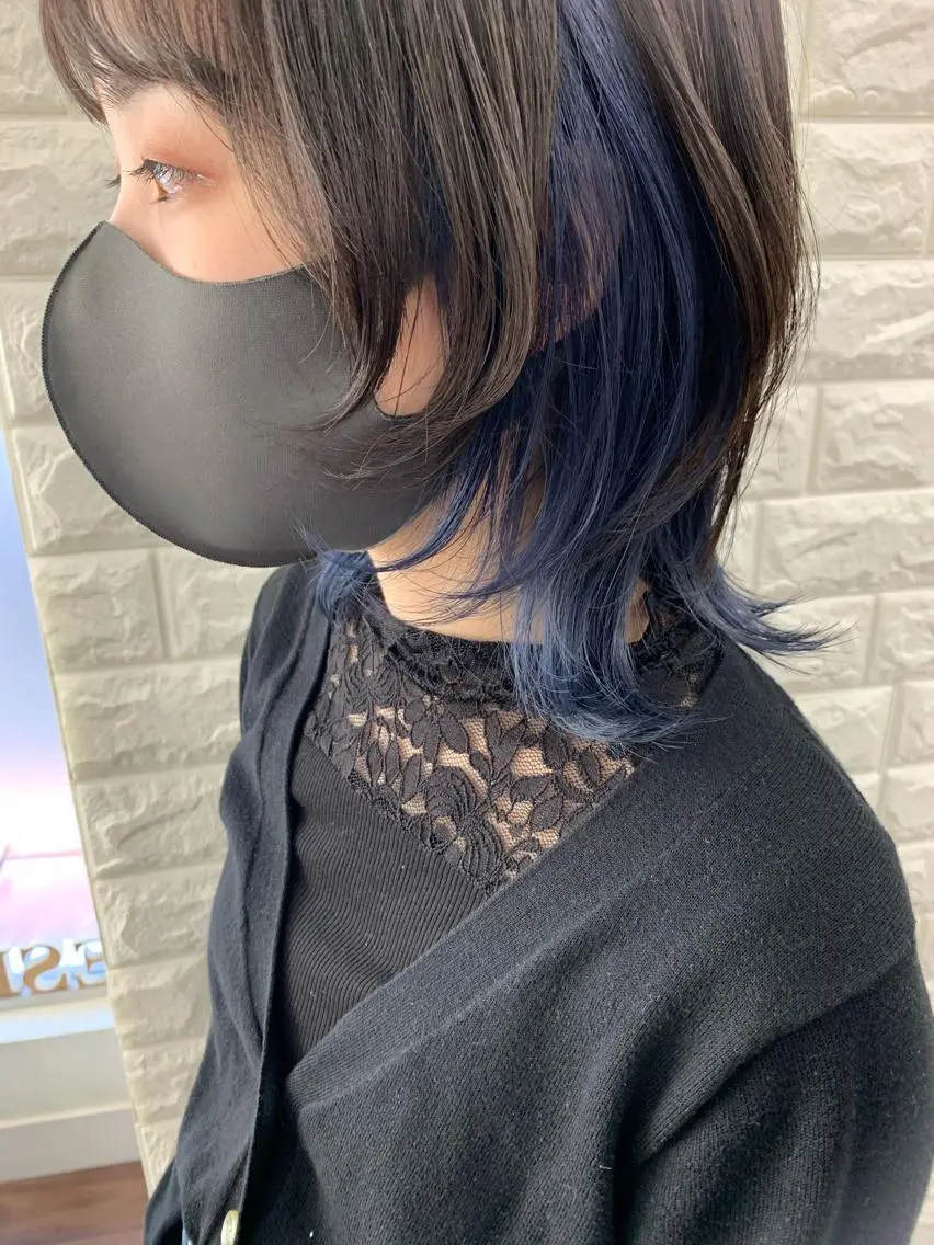 ミディアム カラー 薄田 珠美のヘアスタイル