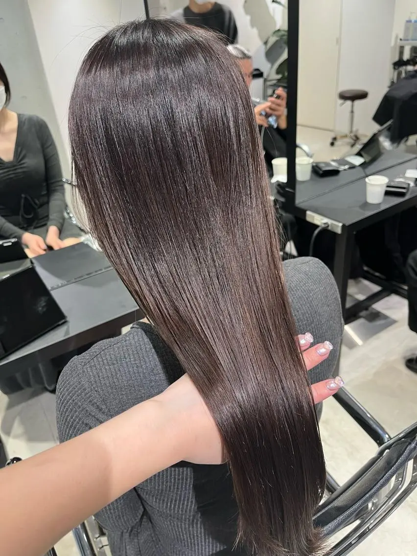 ロング カラー パーマ ヘアアレンジ カット ヘアカラー トリートメント 透明感/オリーブ/ グレージュ/YUKAのヘアスタイル