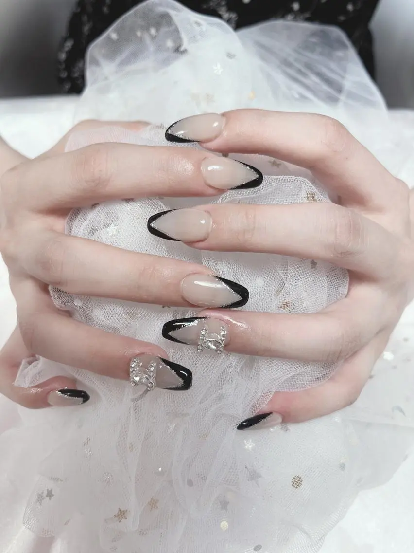 ネイル ジョリ kasumi🌹💅のネイルデザイン