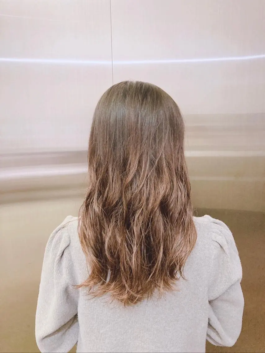 ミディアム パーマ ミディアムパーマ 福井 なつきのヘアスタイル