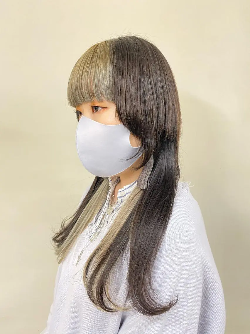 ロング カラー カット エクステ レイヤーウルフ エクステ磯部のヘアスタイル