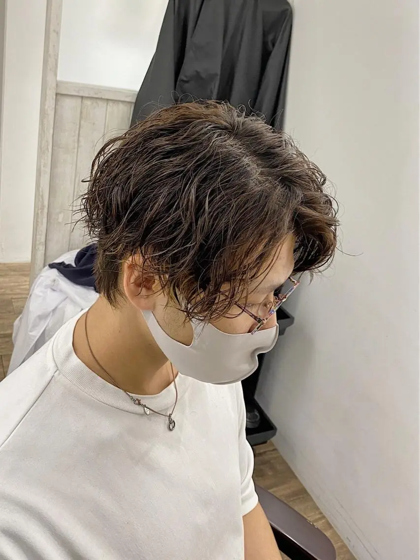 ショート パーマ メンズ 原田 涼矢のヘアスタイル