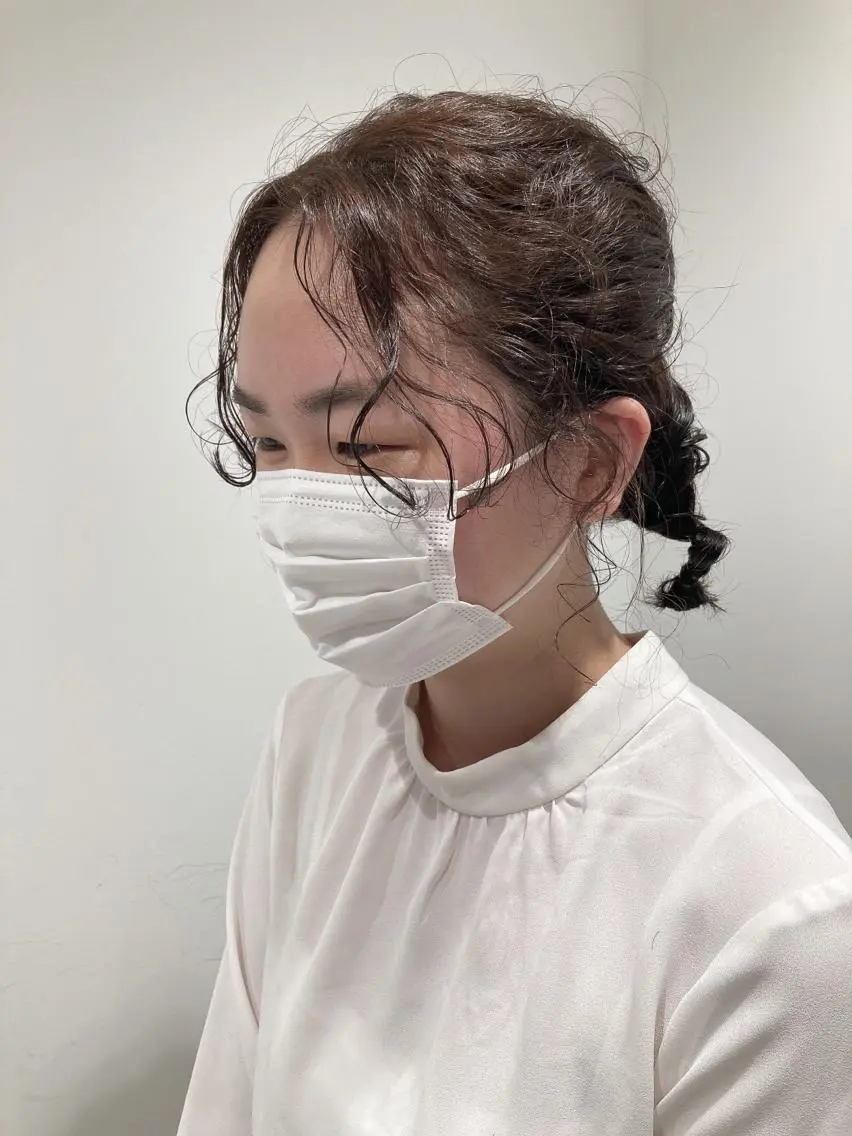 ミディアム カラー ブラウンカラー カット ヘアカラー トリートメント ヘッドスパ スキバサミを使わない カット🌼唯🌼のヘアスタイル