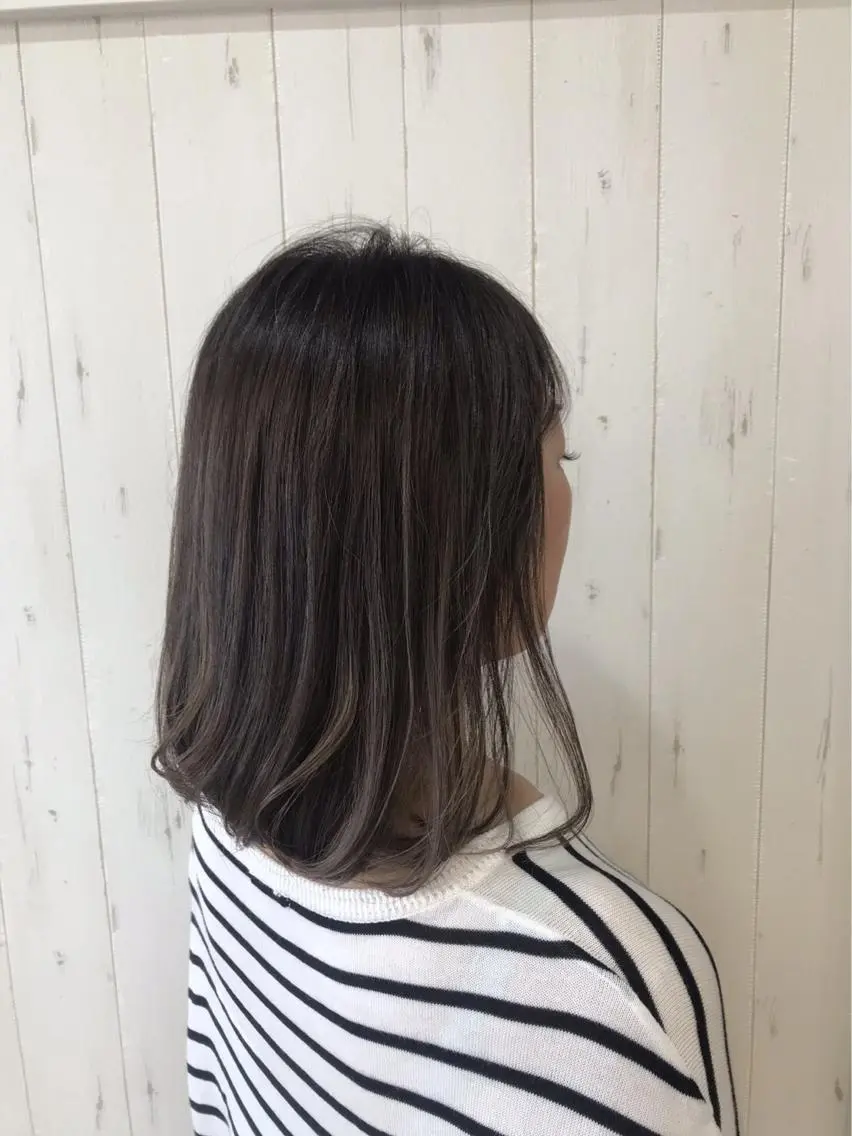 ミディアム カラー パーマ ヘアアレンジ キッズ ネイル マツエク・マツパ M字・前髪割れ 改善メンズ特化/栢沼のヘアスタイル