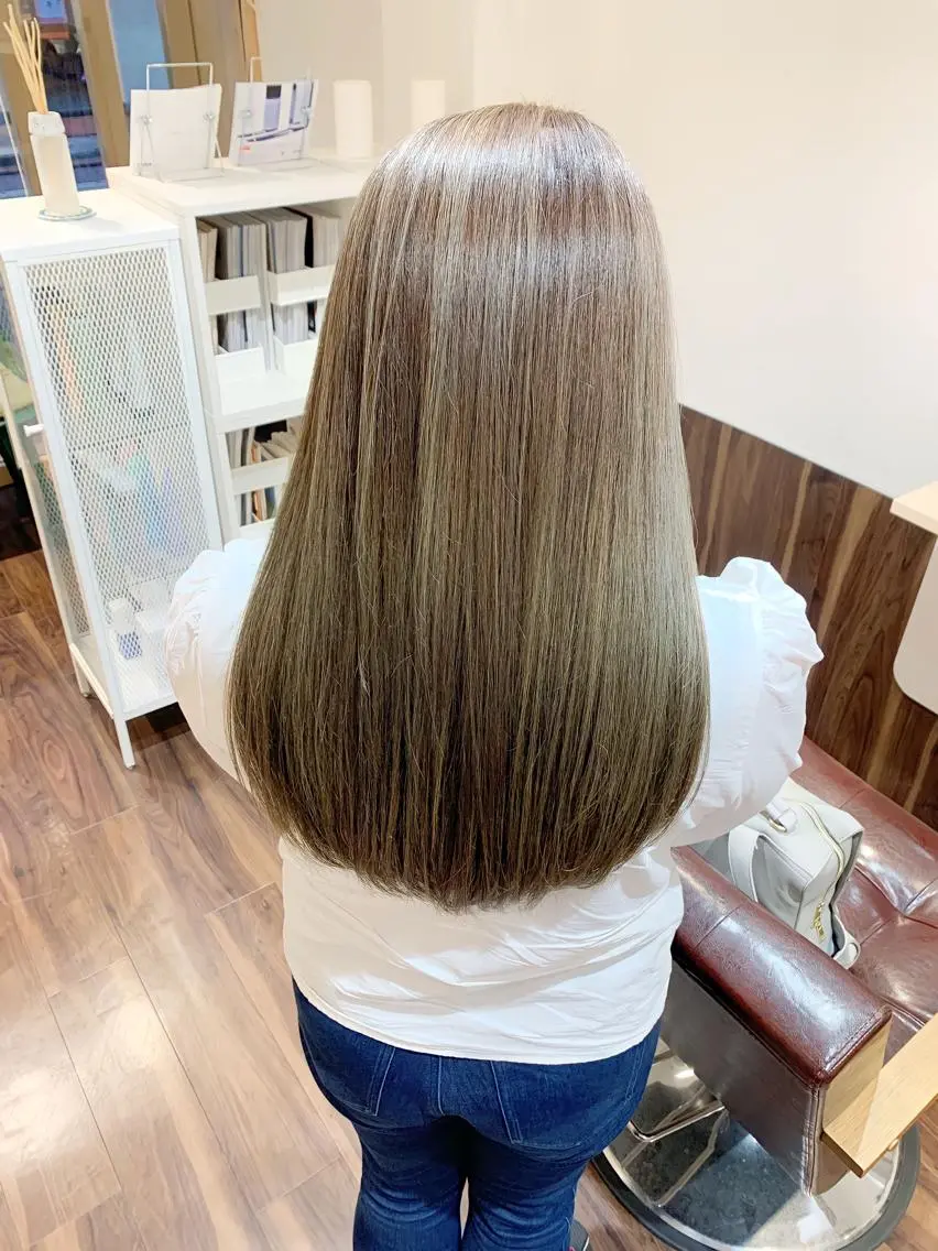 ロング 西山 大樹のヘアスタイル