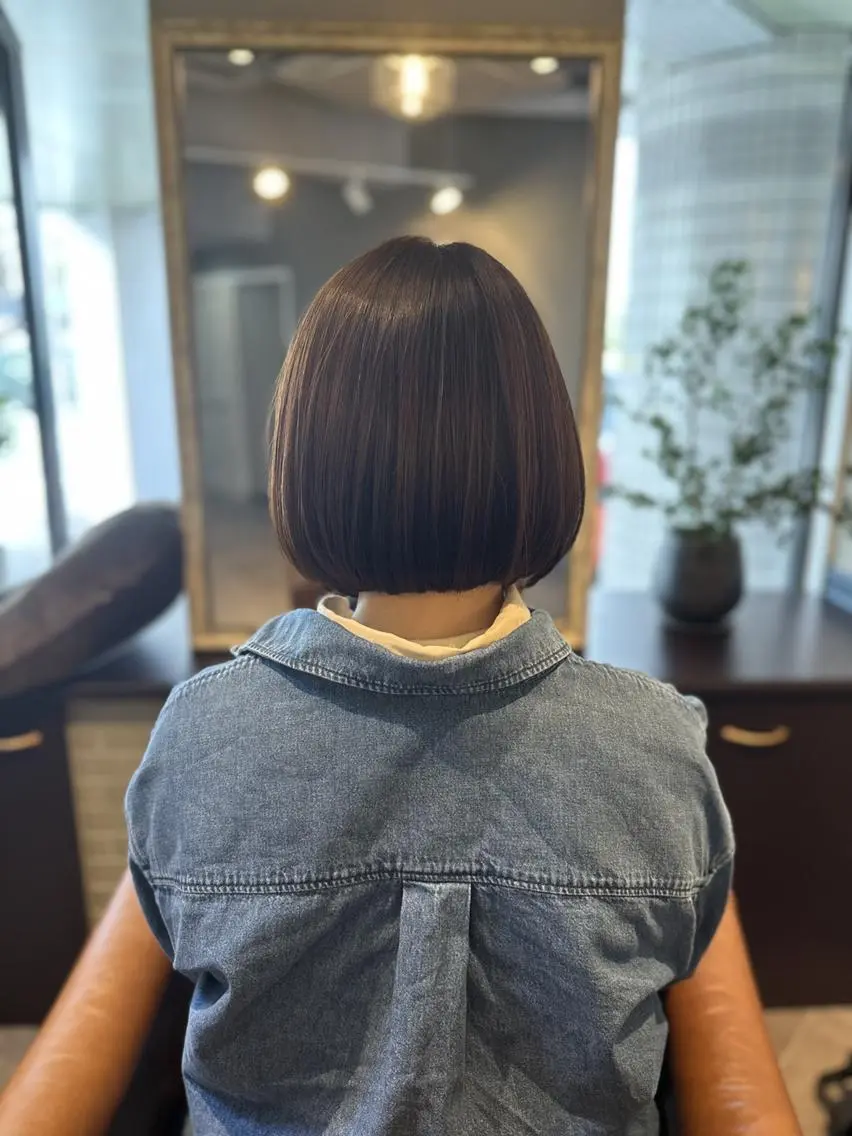 ショート 髪質改善 冨士 美織のヘアスタイル