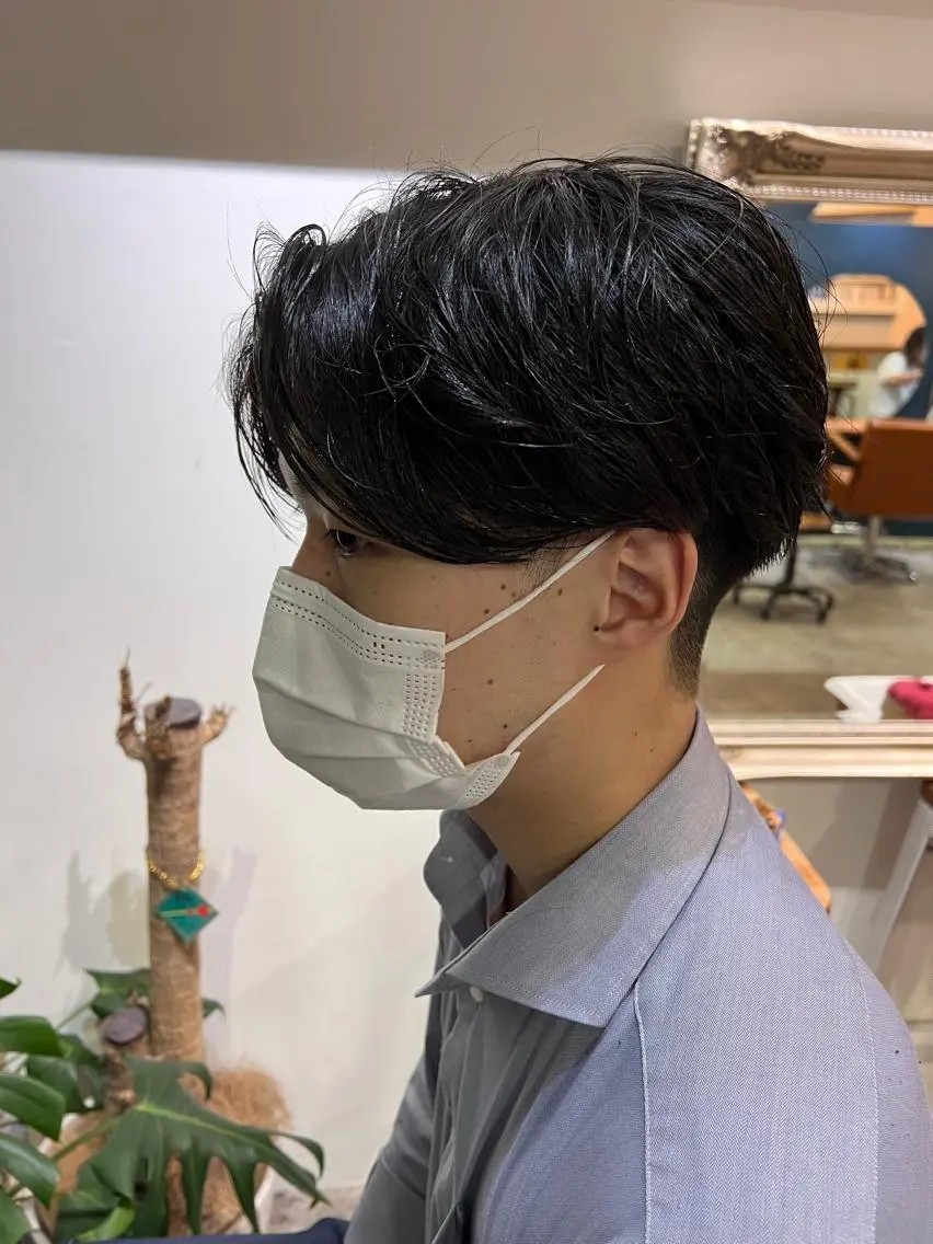 ショート パーマ メンズ センターパート カット 大宮/山口 竣也のヘアスタイル
