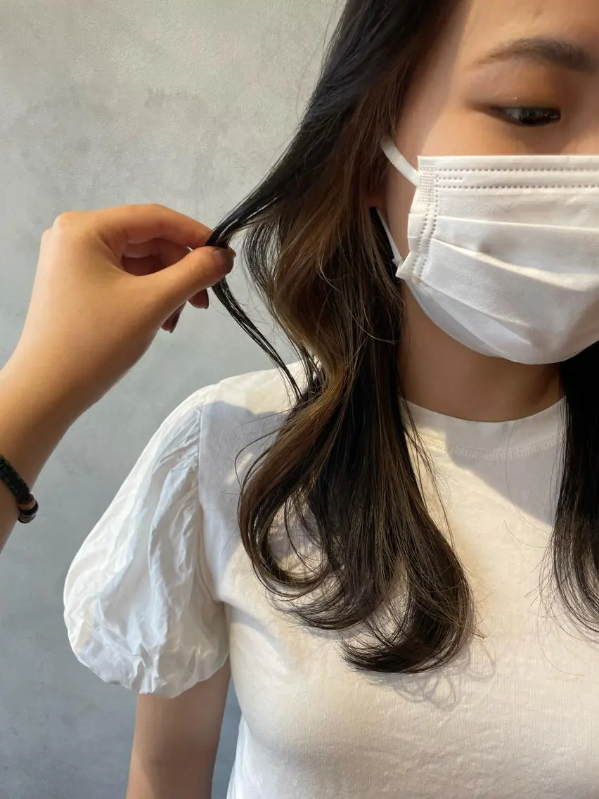 ロング カラー ベージュカラー インナーカラー メンズ特化⚜️ 藤原あずさのヘアスタイル