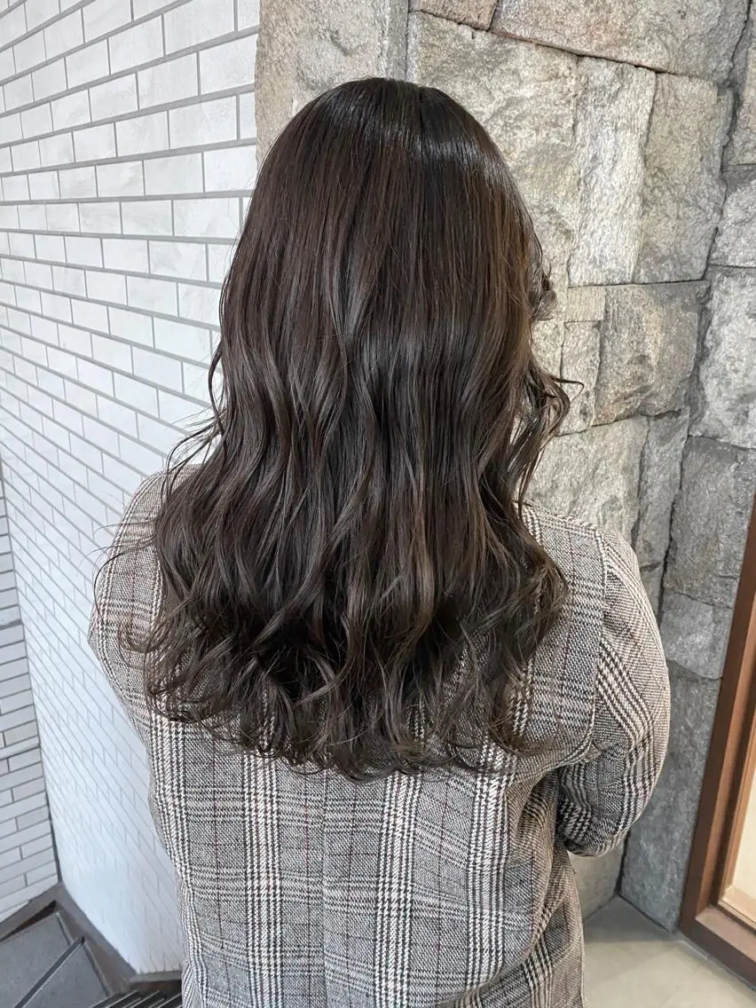 セミロング カラー アッシュ ベージュカラー ヘアカラー トリートメント 萩原 凌✄﻿のヘアスタイル