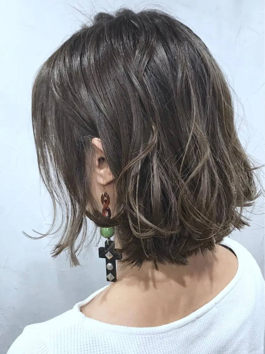 ショート ハイライト ヘアカラー 🤎NICHE 🤎 🌈坂口拓斗🌈のヘアスタイル