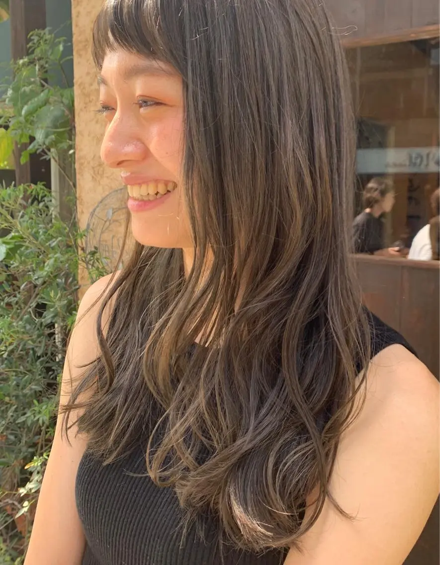 ロング カラー パーマ ブラウンカラー マットブラウン 加茂 しのぶのヘアスタイル