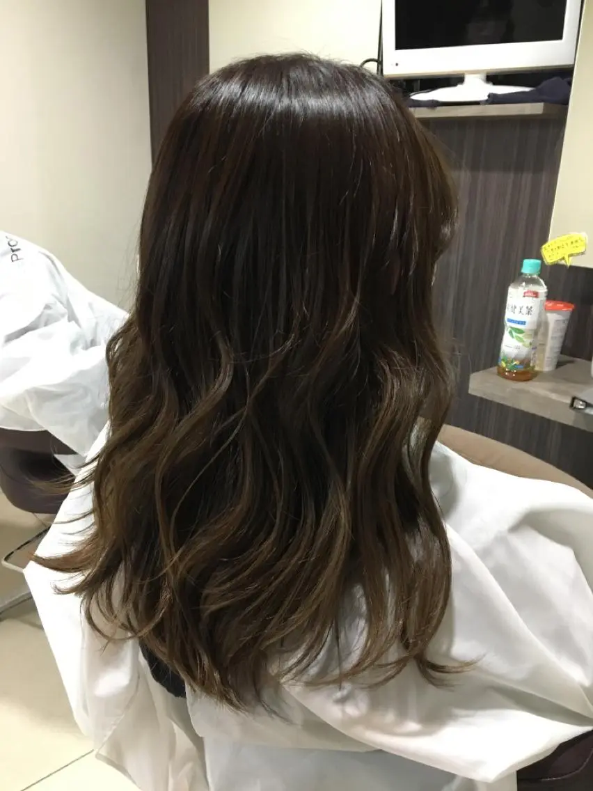 セミロング 5月予約解放🐱 櫻庭梢のヘアスタイル