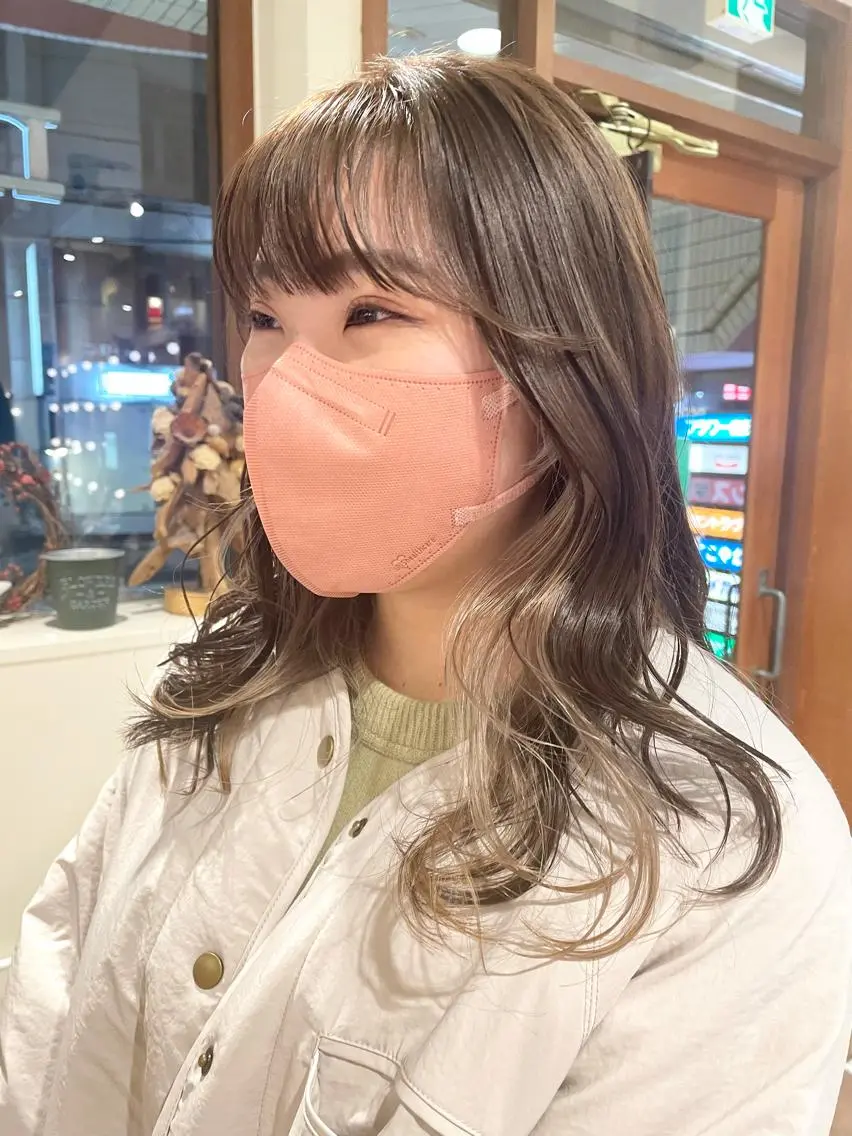 セミロング カラー アディクシーカラー ベージュカラー 透明感カラー イヤリングカラー グレージュ 清水 ちひろ ✄トップスタイリストのヘアスタイル