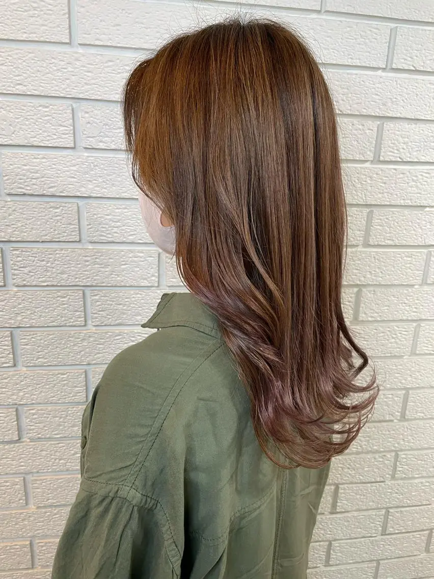 ロング カラー ブリーチ グレージュ ハイライトカラー ラベンダーカラー ラベンダーグレージュ ニュアンスデザイン✄ YOU♡のヘアスタイル