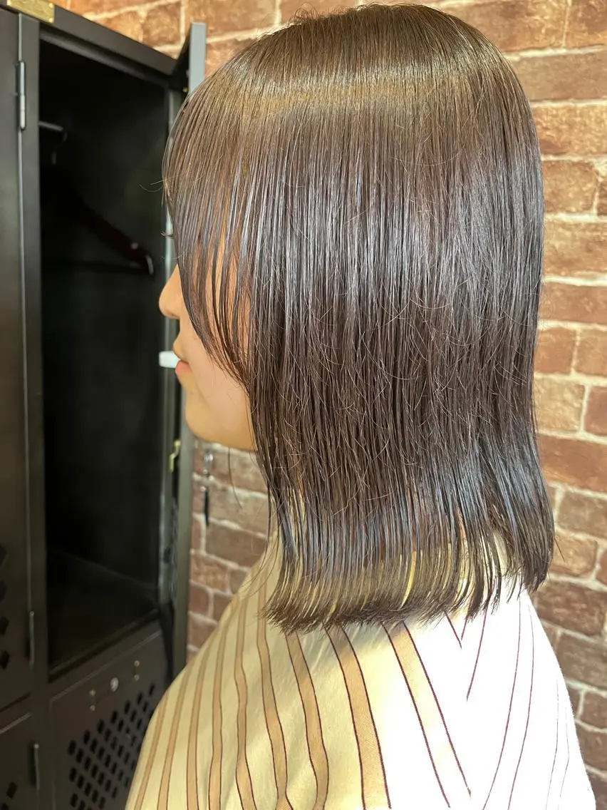セミロング カラー パーマ ヘアアレンジ メンズ キッズ ネイル マツエク・マツパ アイブロウ メンズブリーチ メンズハイライト メンズインナーカラー メンズ韓国風 ブリーチ 久木原 ゆりのヘアスタイル