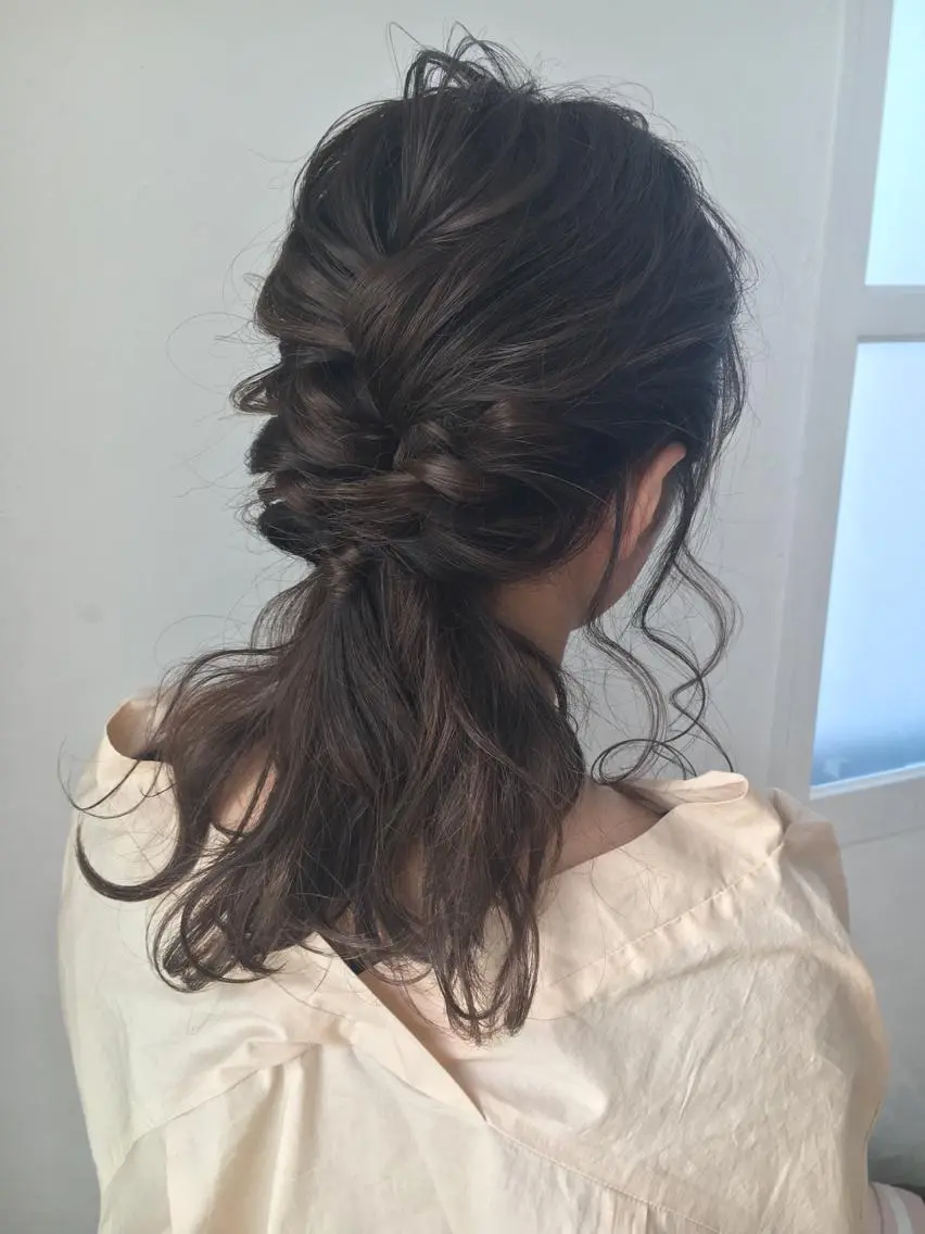 セミロング カラー ヘアアレンジ 簡単アレンジ 榎園 由美のヘアスタイル