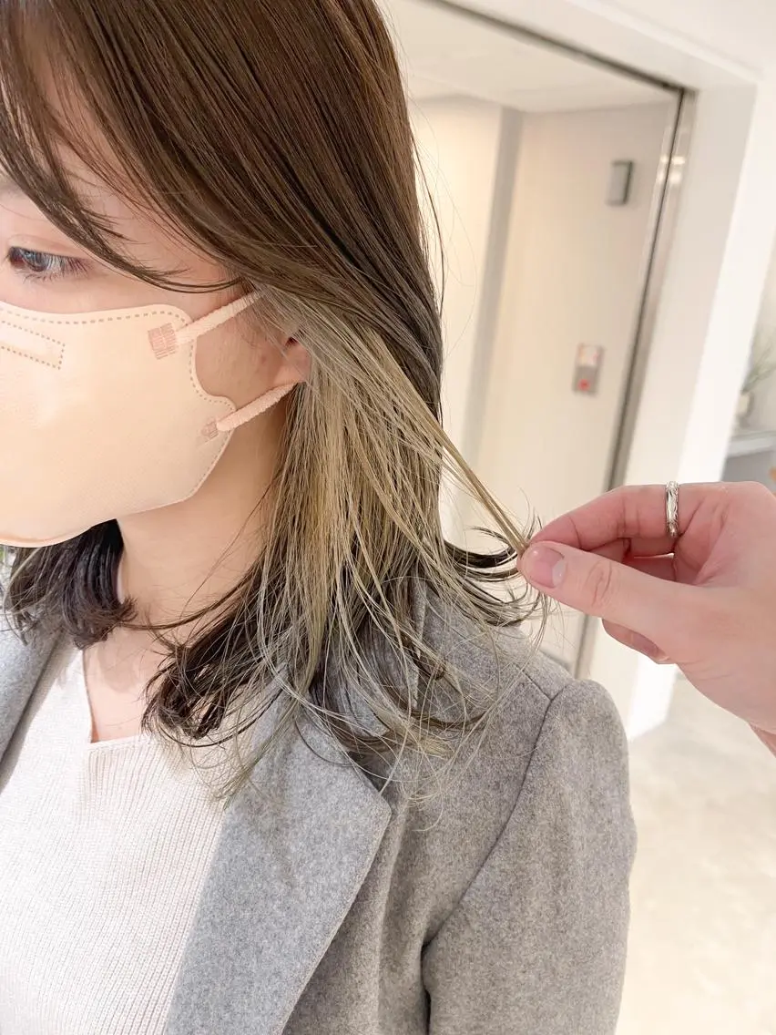 ミディアム カラー ベージュカラー 川本 裕🌿のヘアスタイル