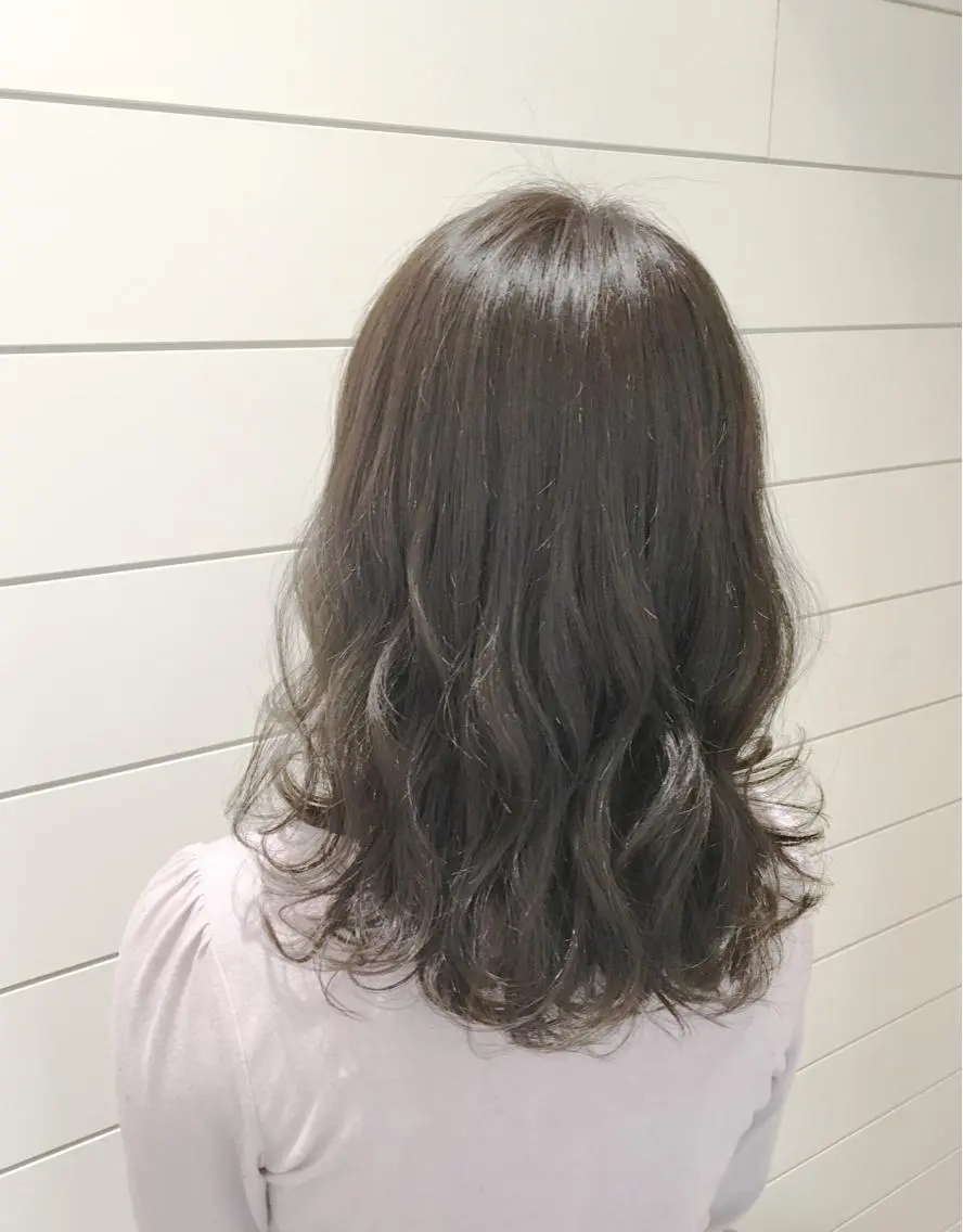 セミロング カラー アッシュ 🍊新宿南口🍊 ERINAのヘアスタイル
