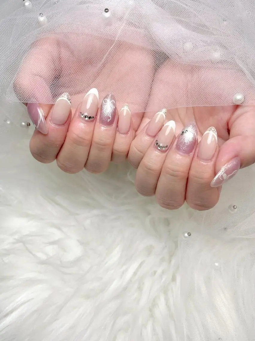 ネイル PEEKABOO 旧:momo京橋のネイルデザイン