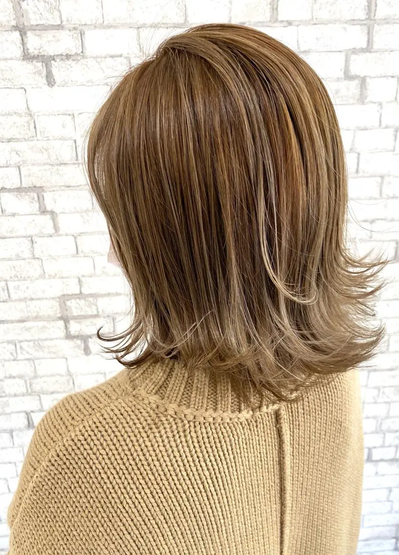 ミディアム カット ヘアカラー トリートメント ショートが得意✂️ 藤城建太のヘアスタイル