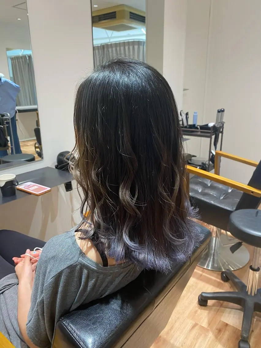 セミロング カラー カット ヘアカラー トリートメント 美髪・透明感カラー 西川仁弥のヘアスタイル
