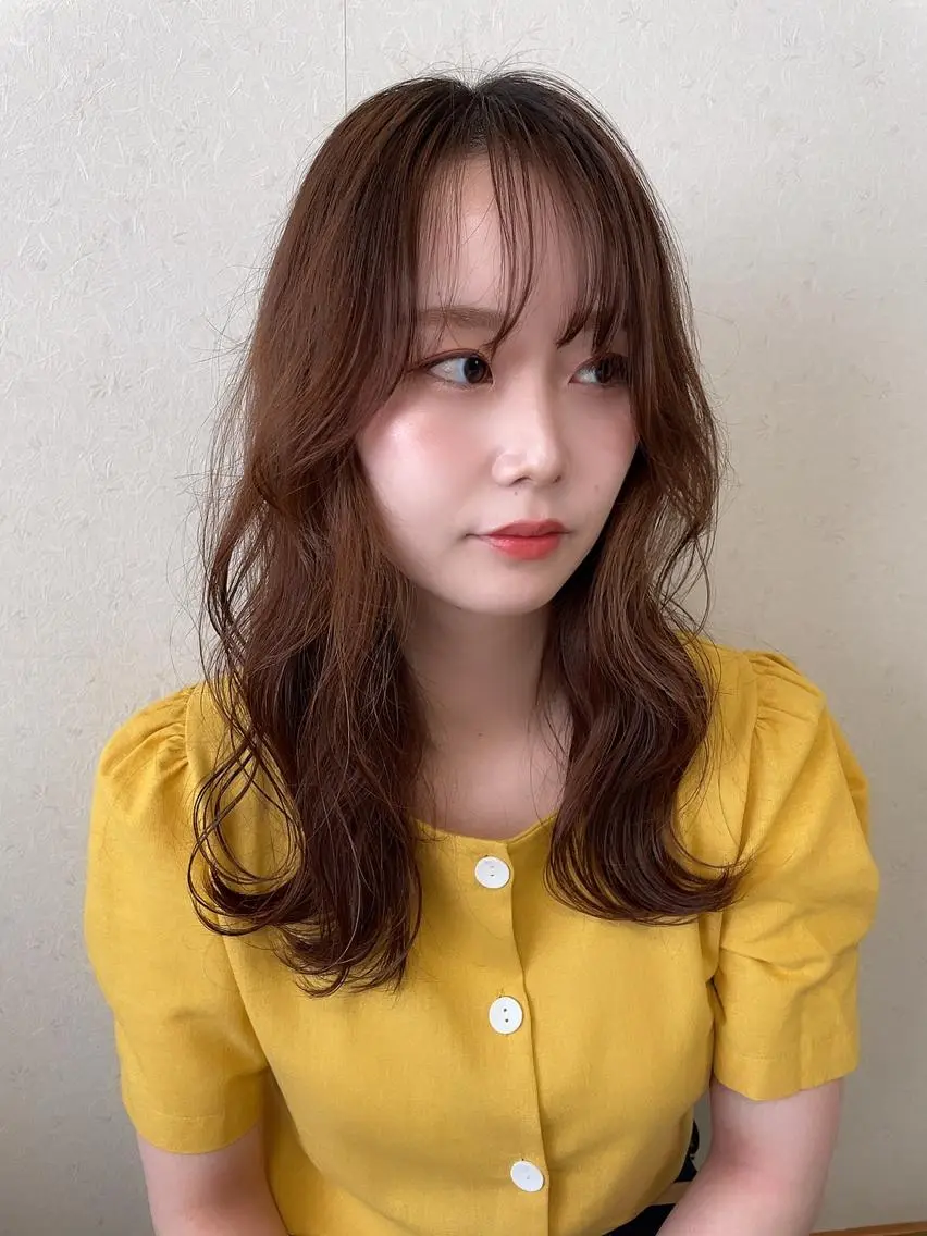 セミロング topstylist ユヒャンのヘアスタイル