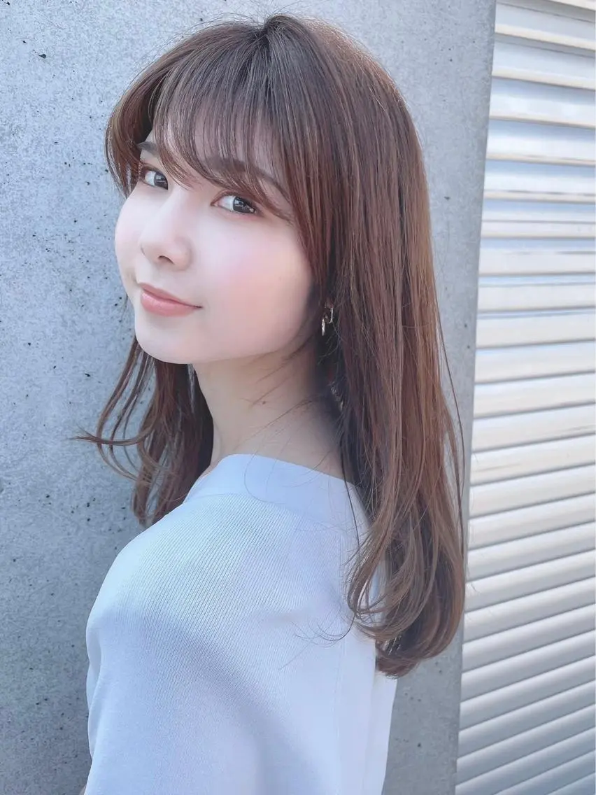 セミロング カラー パーマ ヘアアレンジ 【公式】amble luxe池袋東口🩷のヘアスタイル