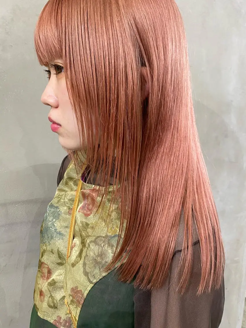 ミディアム カラー ヘアアレンジ カット ヘアカラー パーマ 縮毛矯正 トリートメント ヘアセット kai .のヘアスタイル