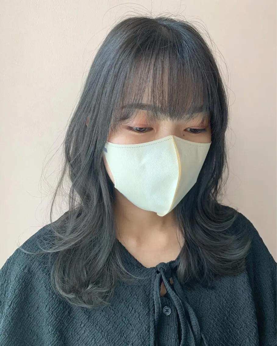 ロング カラー アッシュ アッシュグレー 透明感カラー hubhair レイヤー/透明感のヘアスタイル