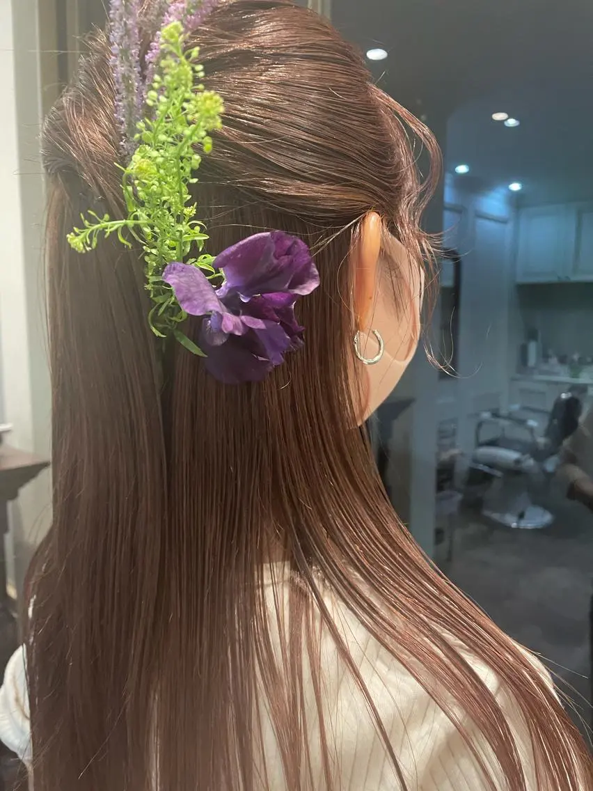 ロング ヘアアレンジ 大人girly🛋️ 🤍yukakoのヘアスタイル