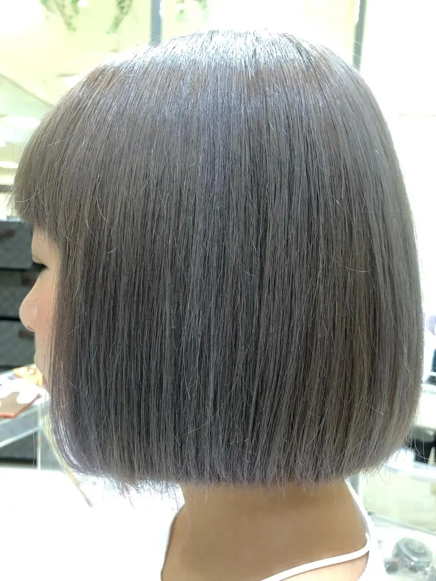 ショート カラー ブリーチ 柴山 英明のヘアスタイル