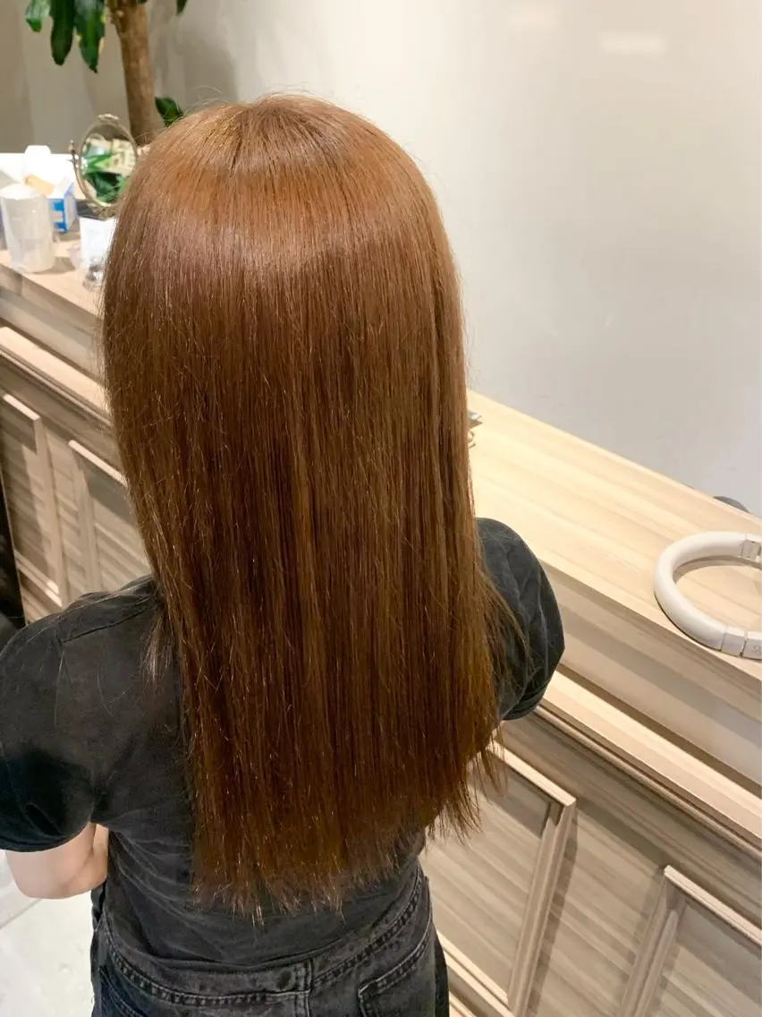 セミロング カラー ｶﾉ / 暖色カラー/レイヤーのヘアスタイル