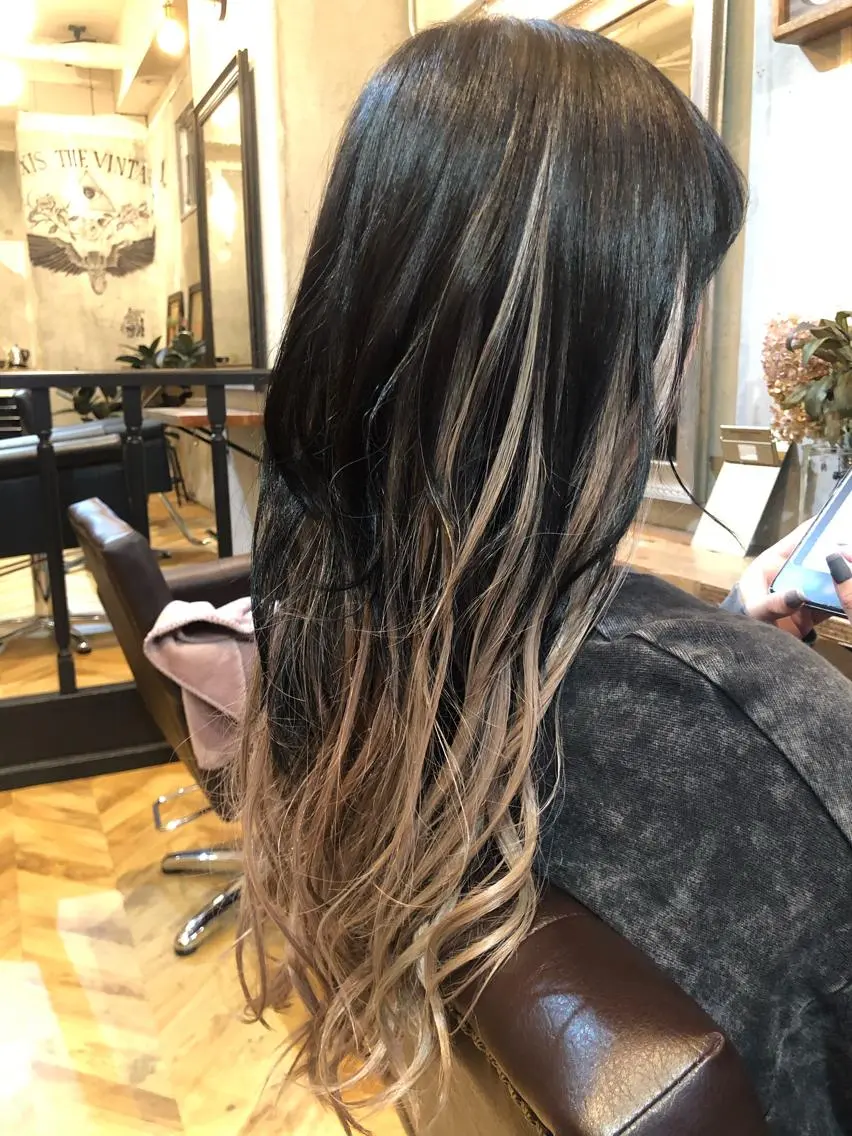 セミロング カラー シールエクステ ベージュカラー エクステ エクステ指名No.1 【店長】橘田のヘアスタイル