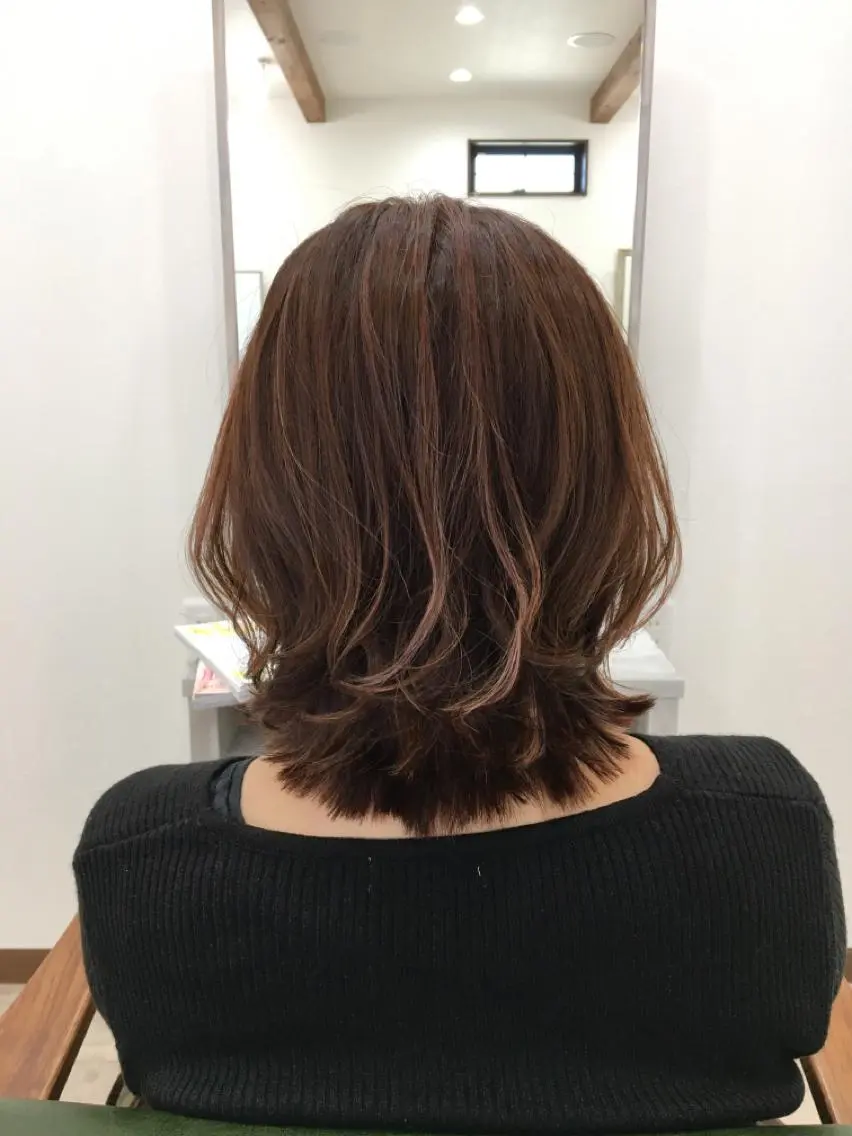 ミディアム カラー カット ヘアカラー トリートメント 長塚 翔也のヘアスタイル