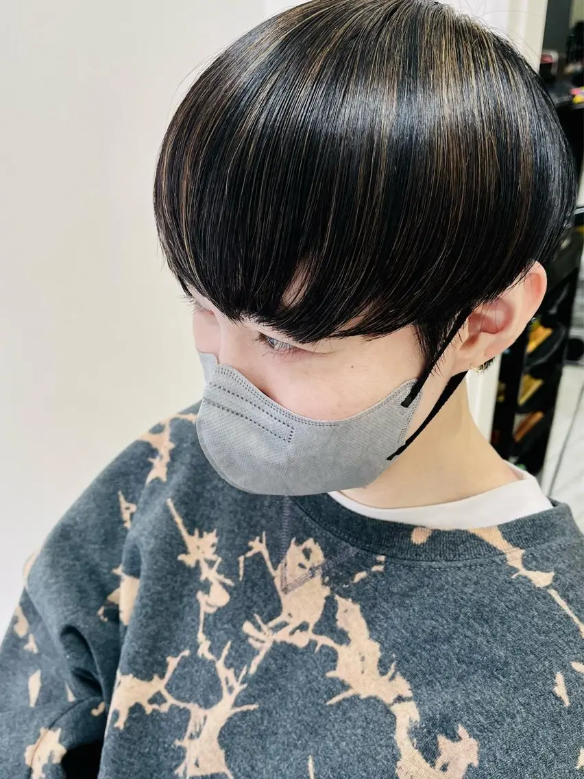 ショート ハイライト カット ヘアカラー ママ美容師 ＊ヒマワリのヘアスタイル