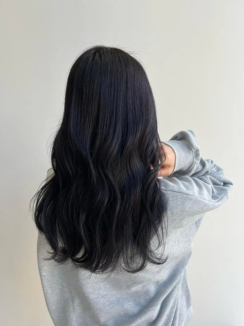 セミロング カラー ✨艶髪✨ 吉田誠のヘアスタイル
