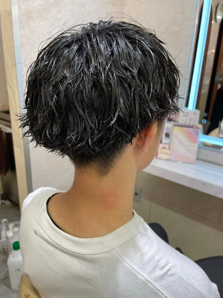 ショート パーマ メンズ 高円寺946 伊畑優希のヘアスタイル