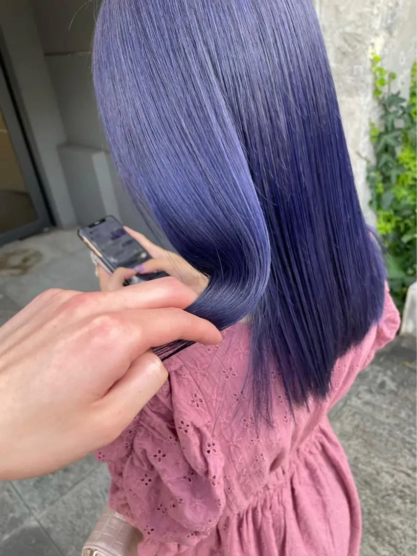 セミロング カラー ヘアアレンジ Bob&ハイトーン 専門家CHIHIROのヘアスタイル