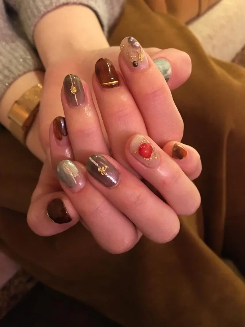 ネイル ニュアンスネイル ERI Nailistのネイルデザイン