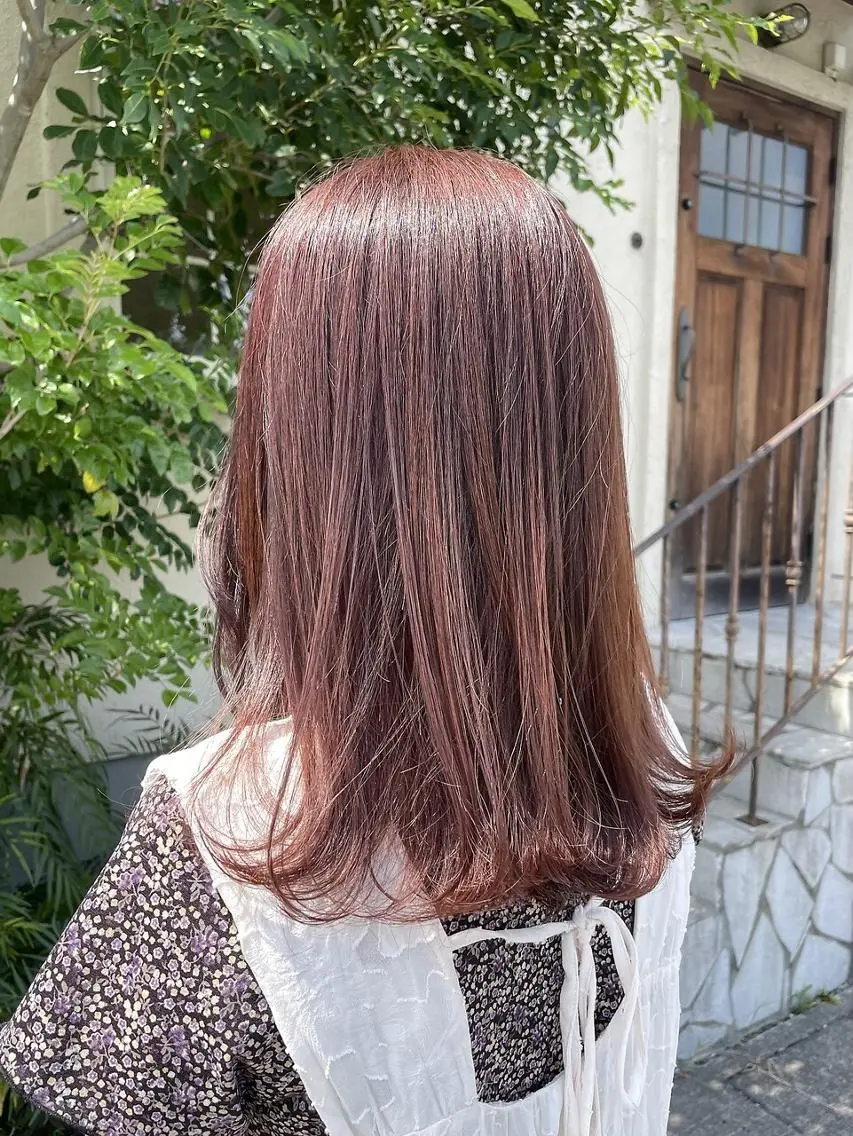 カラー ミディアム カット ヘアカラー トリートメント 相川 ひなたのヘアスタイル