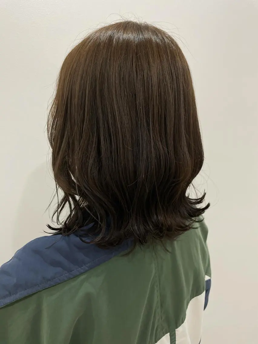 ミディアム akane .のヘアスタイル