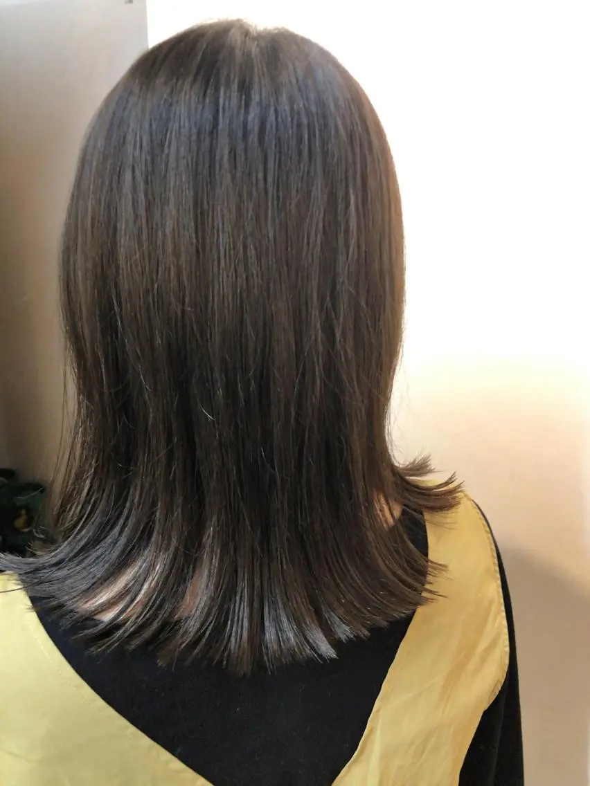 ミディアム 【透明感ツヤカラー】 三浦寛之のヘアスタイル
