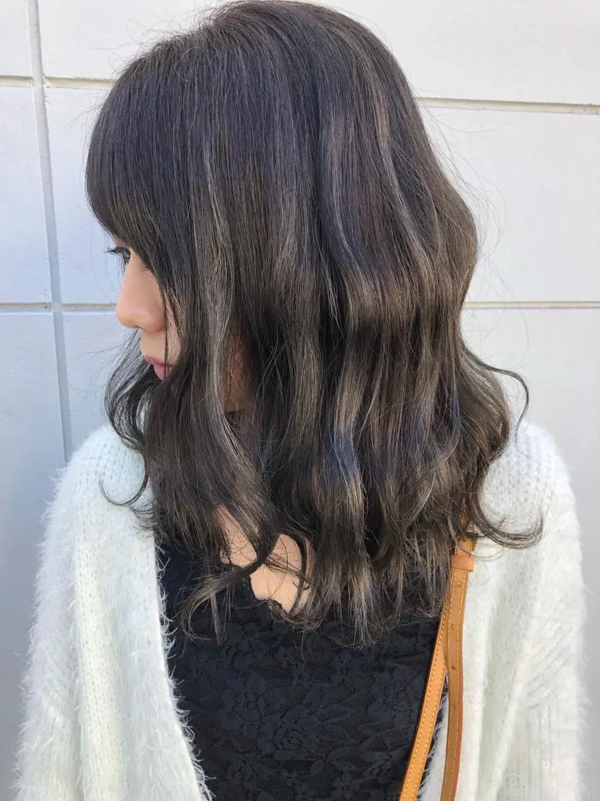 セミロング ハイライト 髪質改善特化【荻窪】 RYOTOのヘアスタイル