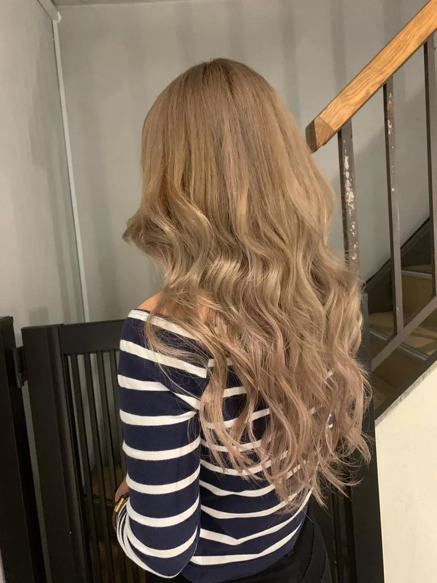 ロング カラー パーマ ヘアアレンジ シールエクステ ブリーチ エクステ カット ヘアカラー エクステ ヘアセット 🎨カラー満足度 500%💫ヅル💫のヘアスタイル