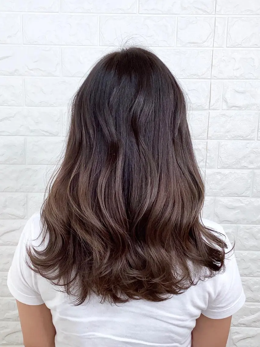 セミロング カラー 髪質改善縮毛矯正 美容師✂️山崎竜二のヘアスタイル